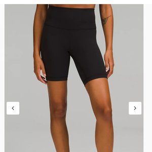 NWT! Lululemon Wunder Train HR Short 8" | Size 6 | Heather Black